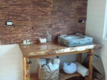 Casa en venta - 2 Dormitorios 2 Baños - Cochera - 2000Mts2 - Punta Indio