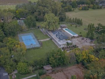 IMPORTANTE CASA A POLO-CANCHA DE TENNIS-B C CHACRAS DE MURRAY | PILAR