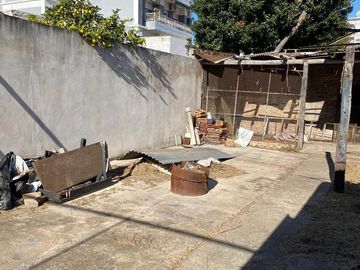 Casa en venta con lote de 8,66 x 42,86 - Wilde