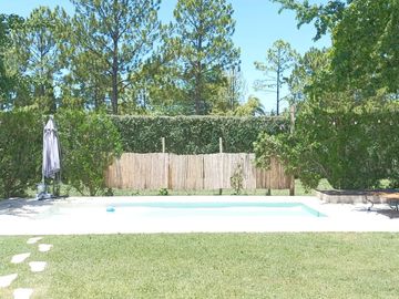 Vendo Casa Funes Hills  Cadaques  Integramente en Planta Baja