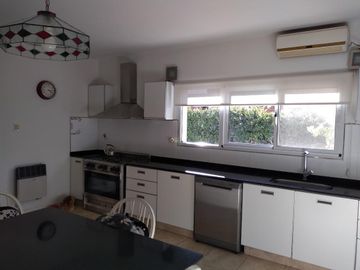 Vendo Casa Funes Hills  Cadaques  Integramente en Planta Baja