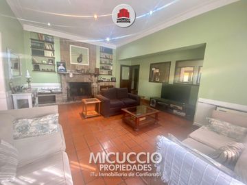 Casaquinta en venta, Neuquén 690, barrio Lambertuchi. IDEAL ASILO, CLINICA, JARDIN DE INFANTES