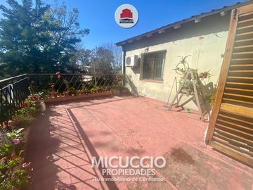 Casaquinta en venta, Neuquén 690, barrio Lambertuchi. IDEAL ASILO, CLINICA, JARDIN DE INFANTES