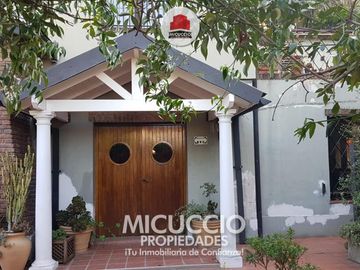 Casaquinta en venta, Neuquén 690, barrio Lambertuchi. IDEAL ASILO, CLINICA, JARDIN DE INFANTES