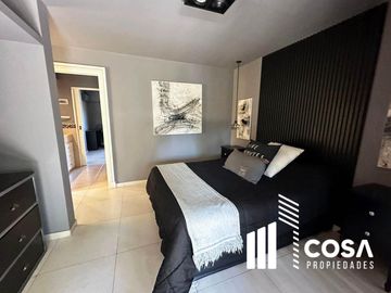 Venta de casa 5 dormitorios Cadaqués Funes Hills