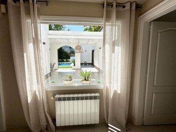 Casa en venta 5 dormitorios Funes Hills Cadaques Funes Santa Fe jardín con pileta