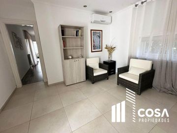 Venta de casa 5 dormitorios Cadaqués Funes Hills