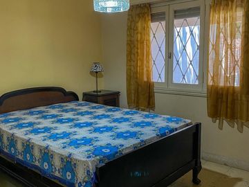 Chalet Familiar con Amplio Jardín en Colinas de Peralta Ramos