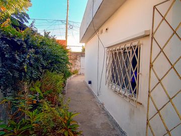 Venta Casa en Villa Centenario en Lomas de Zamora Ideal Inversor