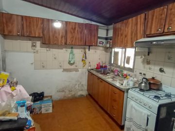 Venta Casa en Villa Centenario en Lomas de Zamora Ideal Inversor