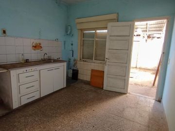 Venta Casa en Villa Centenario en Lomas de Zamora Ideal Inversor