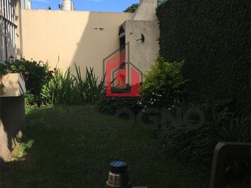 Duplex en Moreno Norte