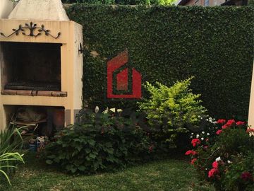 Duplex en Moreno Norte