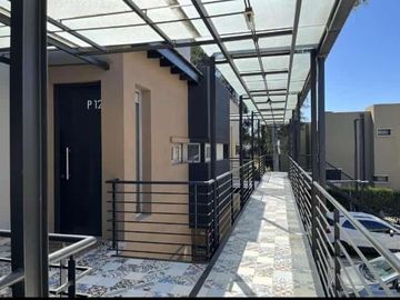 MONOAMBIENTE C/ TERRAZA + PARRILLA  -  COMPEJO RANDOM CANNING