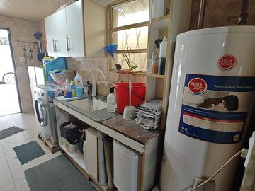 Casaquinta en  venta sobre dos parcelas en G. Catan