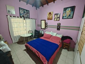 Casaquinta en  venta sobre dos parcelas en G. Catan