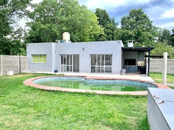 VENTA QUINTA CON PILETA LA PILARICA PILAR