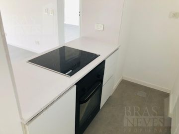 Piso 13 ! con cochera A ESTRENAR!!!