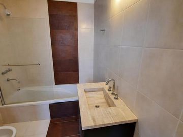 PH de tres ambientes en venta,  Ituzaingó Norte.