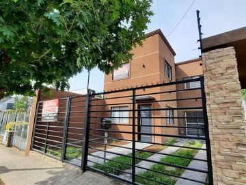 PH de tres ambientes en venta,  Ituzaingó Norte.