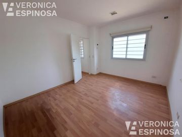 PH de tres ambientes en venta,  Ituzaingó Norte.