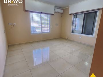 CASA 3 DORMITORIOS NUEVA