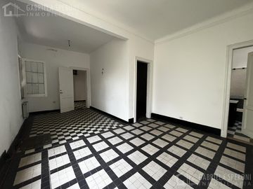 3 ambientes casa VENTA Lomas de Zamora