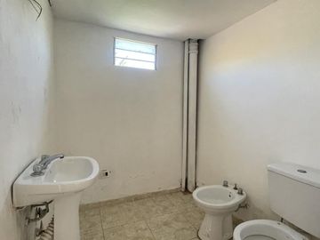 Casa en Venta de dos dormitorios en Sicardi - La Plata