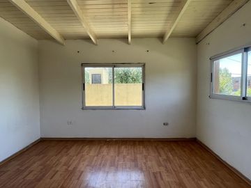 Casa en Venta de dos dormitorios en Sicardi - La Plata