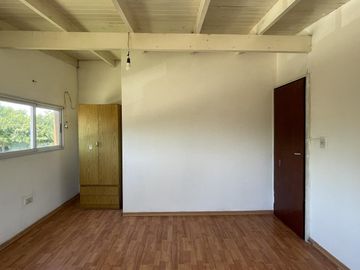 Casa en Venta de dos dormitorios en Sicardi - La Plata