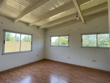Casa en Venta de dos dormitorios en Sicardi - La Plata