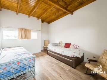 Venta casa 4 dormitorios Las Acequias
