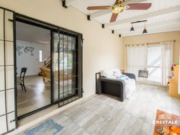 Venta casa 4 dormitorios Las Acequias