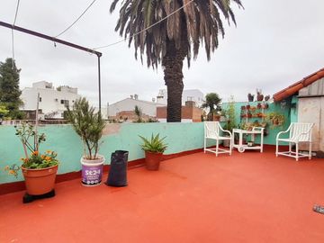 Carapachay - Chalet/PH 5 amb con Terraza y Garaje!