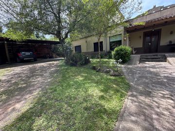 Importante propiedad en Barrio Artalaz