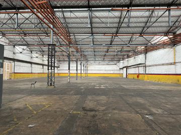 Galpón deposito 6300 en  Boca - alquiler - mixtura 3