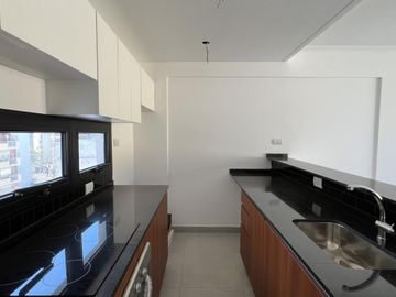Venta de Excelente Departamento 2 ambientes a Estrenar con parrilla