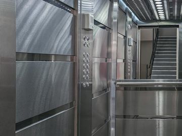 Excelente piso de categoria a metros de Alem