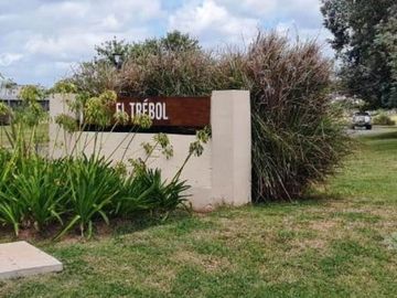 LOTE AL GOLF BARRIO EL TREBOL EN VENTA - HARAS SANTA MARIA - MAROTO PROPIEDADES