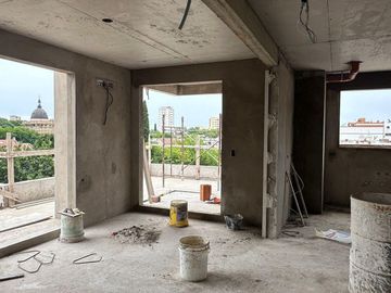 Piso en Venta de 4 ambientes terraza propia con parrilla y piscina  Villa Devoto
