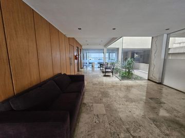 Departamento Monoambiente con balcón, parrilla y cochera cubierta en Vicente López