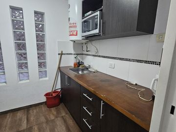 Departamento Monoambiente con balcón, parrilla y cochera cubierta en Vicente López