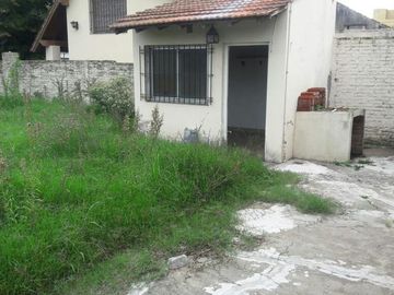 Casa  con fondo libre! Ideal varias familias o renta