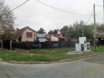 Casa  con fondo libre! Ideal varias familias o renta