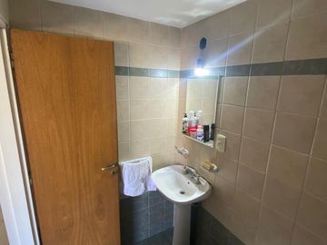 Venta Departamento 1 Dormitorio Balcon al Frente - Luis Agote