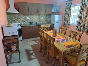 Bodega en venta - 9 Dormitorios 4 Baños - Cocheras - 85.039Mts2 - San Rafael, Mendoza