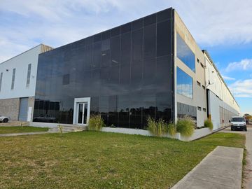 NAVE INDUSTRIAL/LOGISTICA DE 5.000 M2 EN ALQUILER EN PILAR