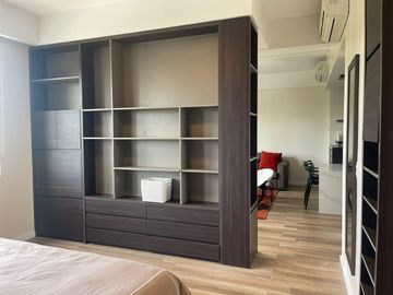 Excelente Loft con cochera en venta totalmente equipado. Distrito Quartier, Retiro
