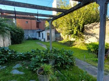 Casa para reciclar o ideal emprendimiento-Lomas Oeste