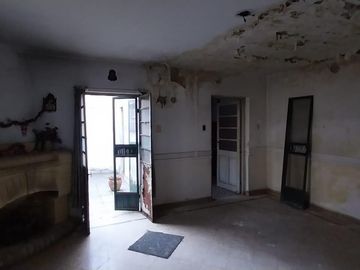 Casa para reciclar o ideal emprendimiento-Lomas Oeste